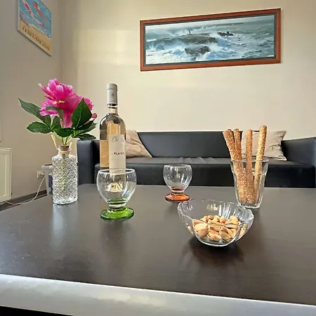 Apartment Triplex T4, 60m², 3 Chambres, Coeur De Plage, Proche Commerces Et - Fr-1-646-21
